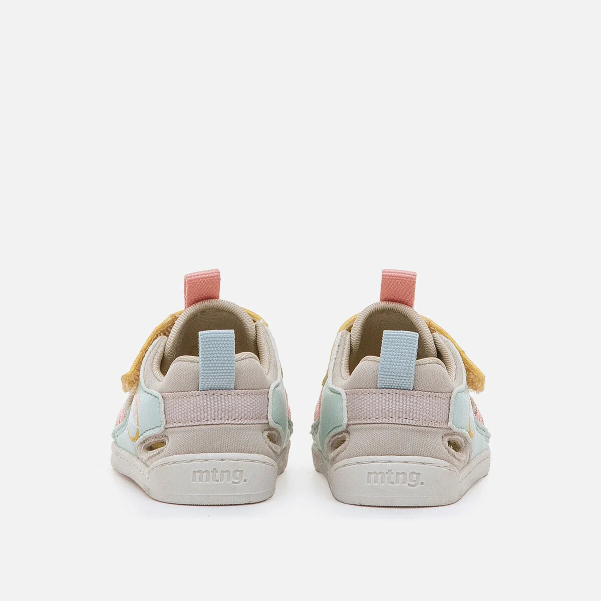 Sandalia Beige Free Baby MTNG
