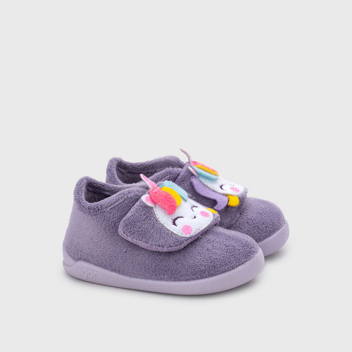 Zapatilla de casa Respetuosa Unicornio Malva Igor