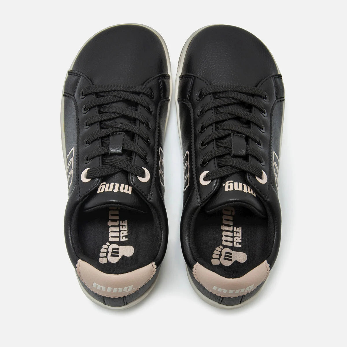 Deportiva Free Aria Negro MTNG