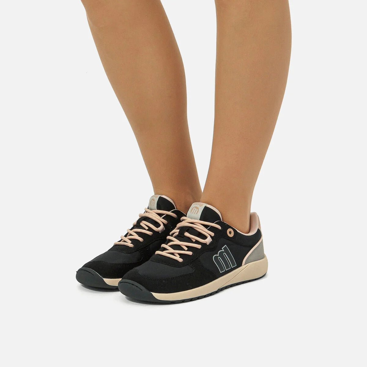 Deportiva Free Apolo MTNG