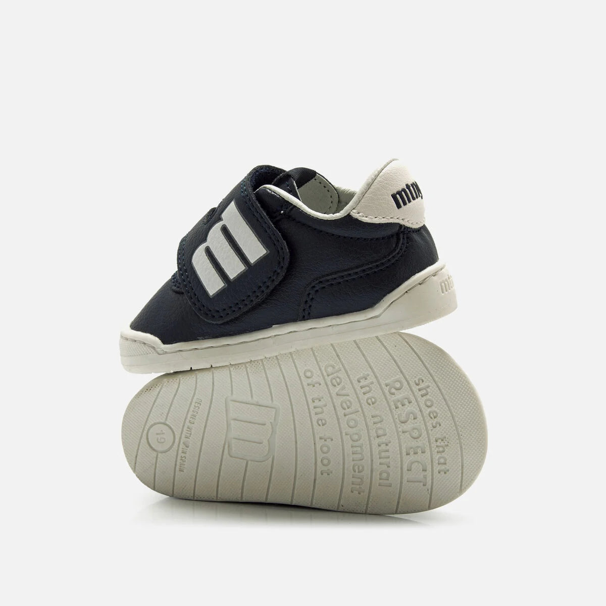 Deportiva Blanca Free Baby MTNG